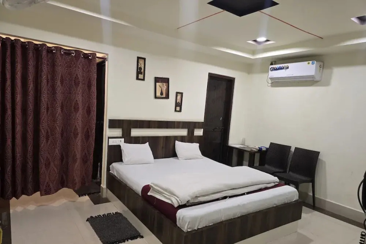 Hotel Devraj