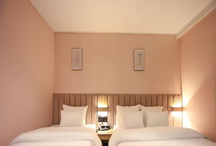 Hotel Lazy Heaven