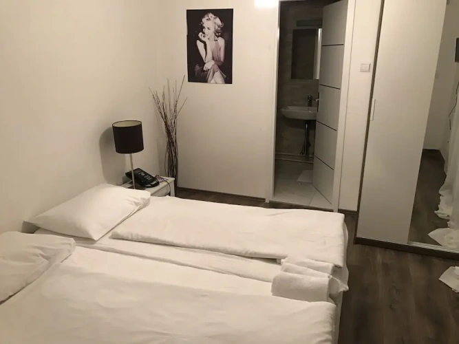 2 Bedrooms Family Basement Suite