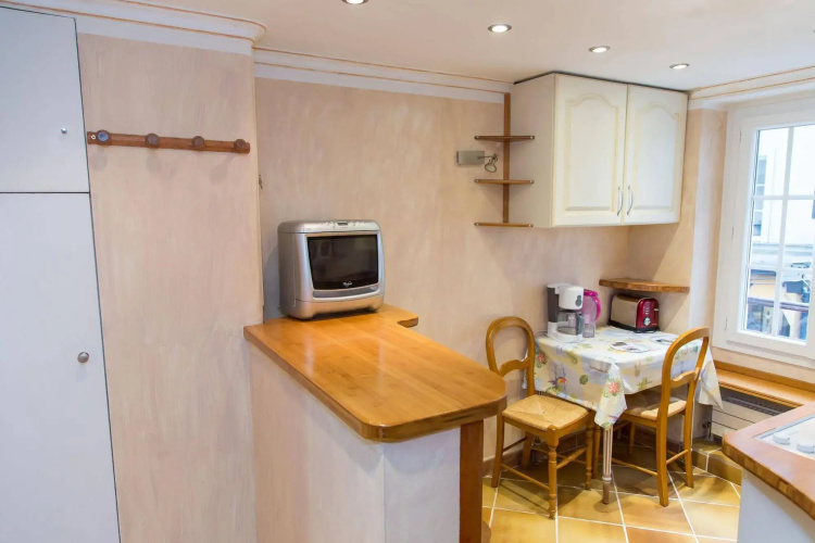 Saint-Germain des Pres Apartment
