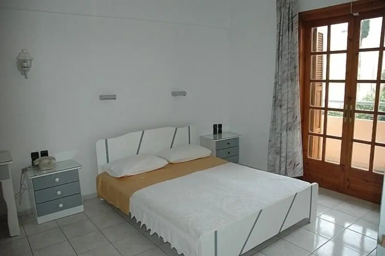 Studio with balcony