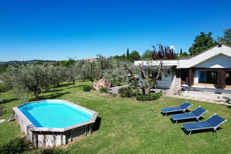 Deluxe Villa