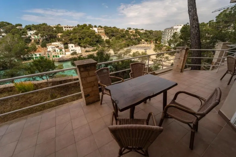 Standard Quadruple room with sea view