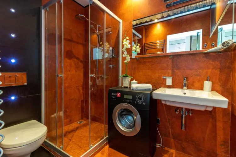 Gentle Brezze Apartment, By Cohost