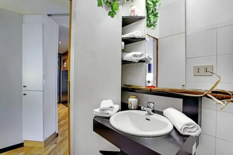Grimaldi Apartments Zaccaria