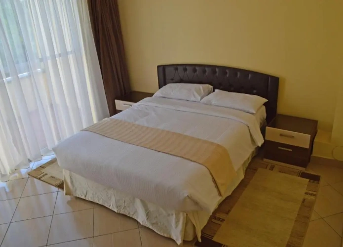 1 Bedroom Apartment with balcony and with view