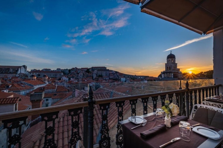 Superior Double room with balcony