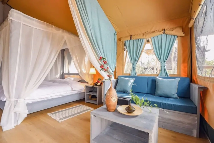 2 Bedrooms Tent