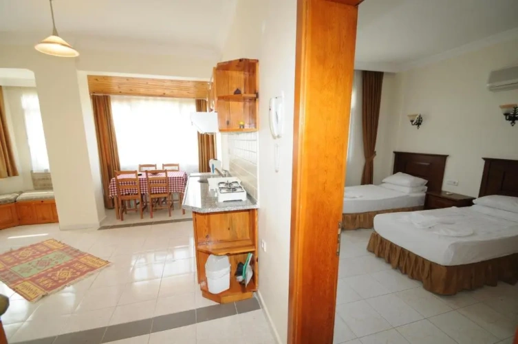 2 Bedrooms Apartment