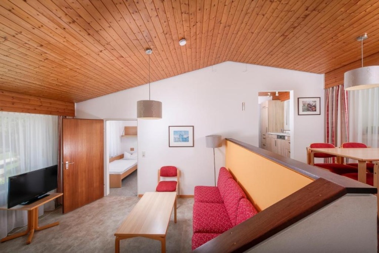 2 Bedrooms Cottage