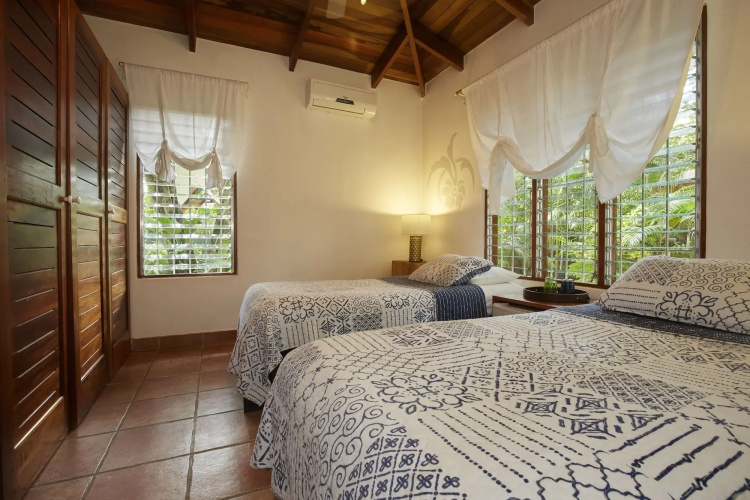 Living Hotel