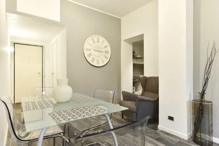 AG Vatican Apartments