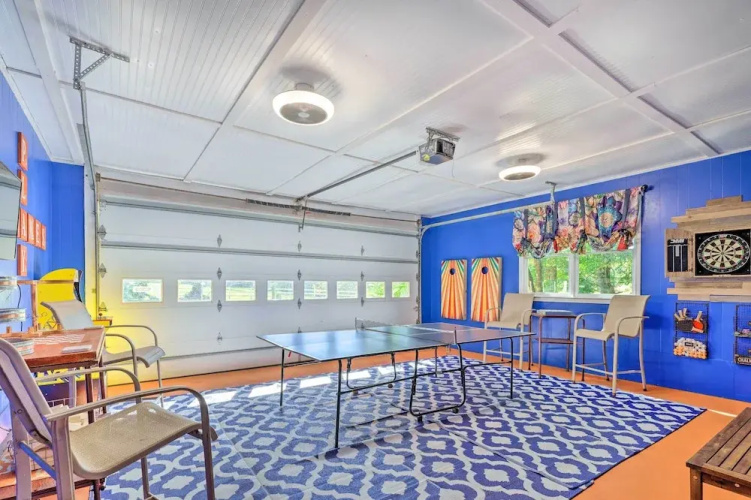 Dobson Getaway w/ Private Pool & Game Room!