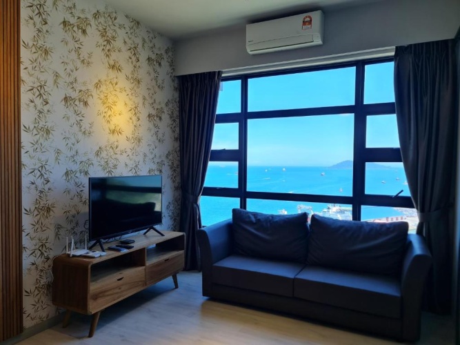 Apartment with sea view
