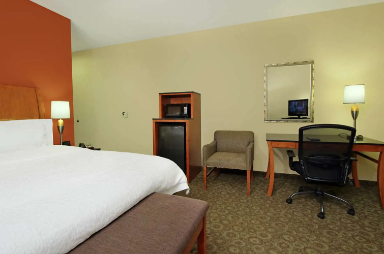 Hampton Inn & Suites Buffalo