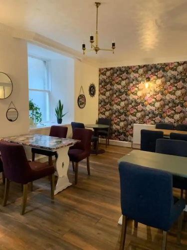 Gordon Arms Hotel