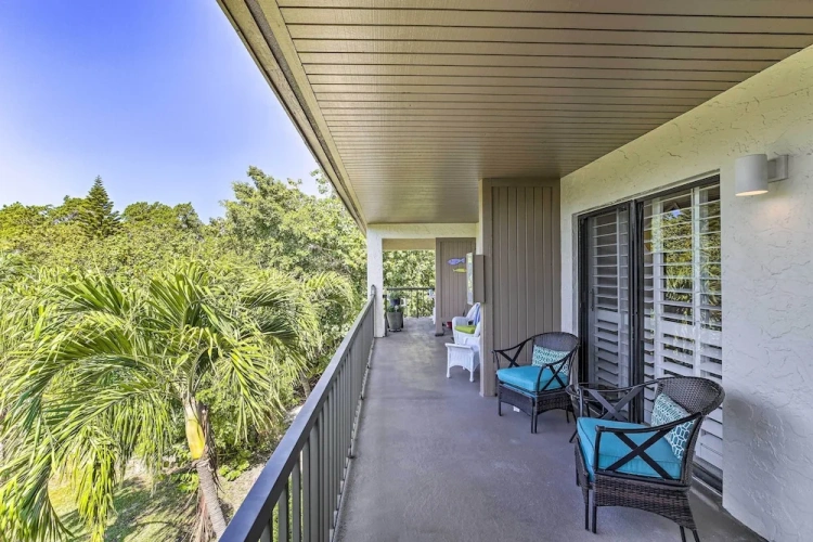 1 Bedroom Apartment with balcony