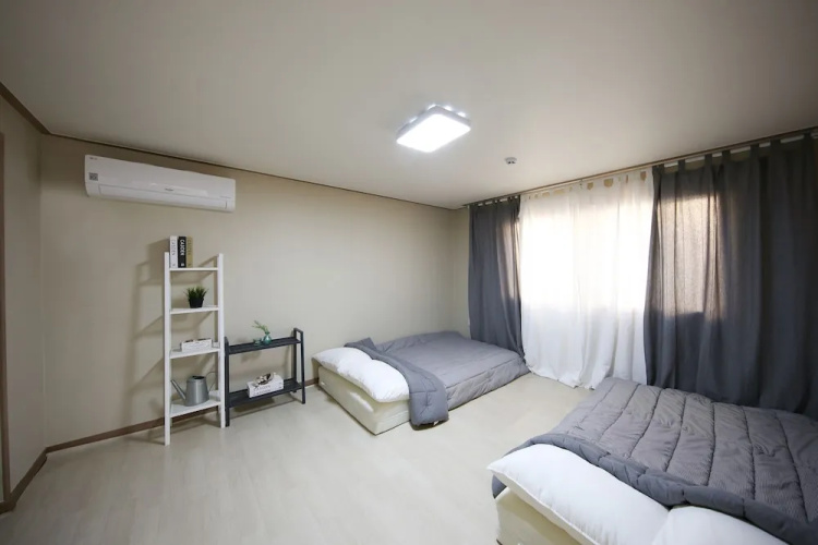 Mori House