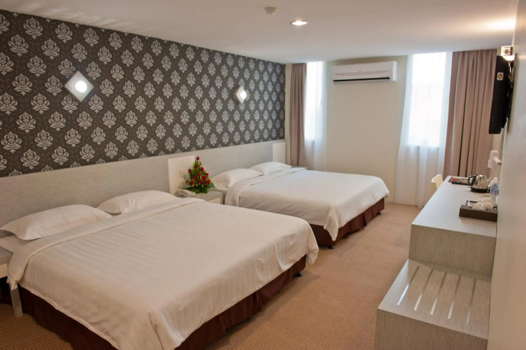 De Spring Hotel