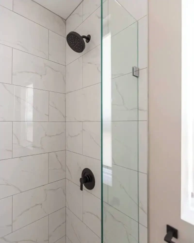 2 Bedrooms Studio