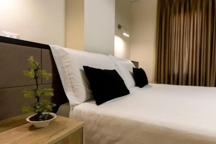 Standard Double room with balcony and with city view