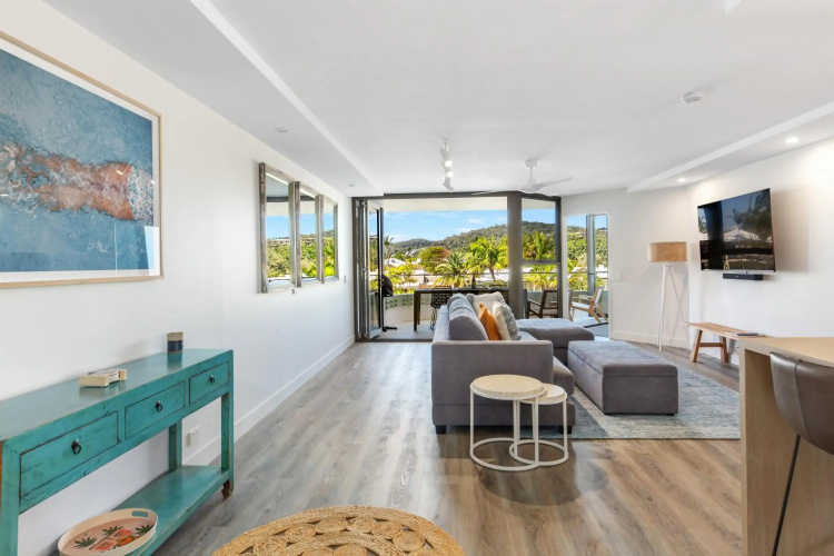 Pisces Apartment 5