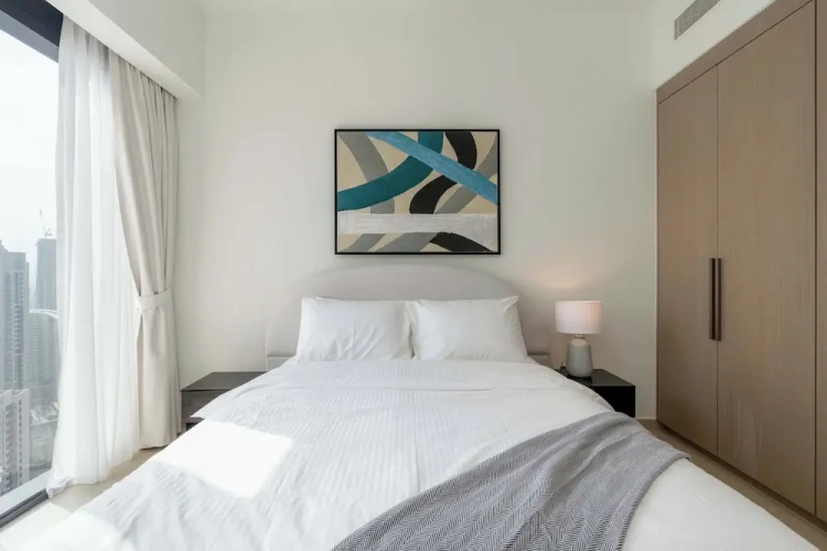 2BR High Floor Act I Act II T1