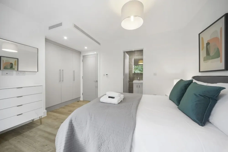 3 Bedrooms Standard Sextuple room
