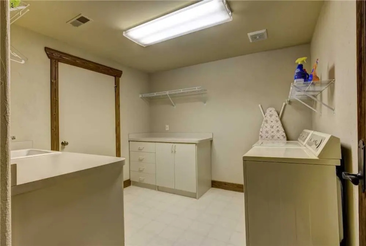 7650 Sterling Drive 5 Bedroom Home