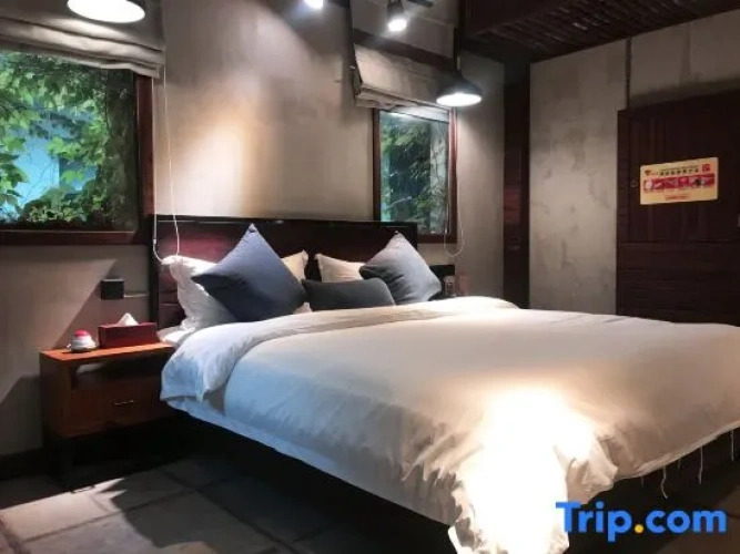 2 Bedrooms Double Duplex Suite with river view
