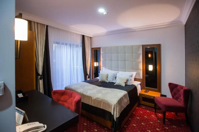 Hotel President