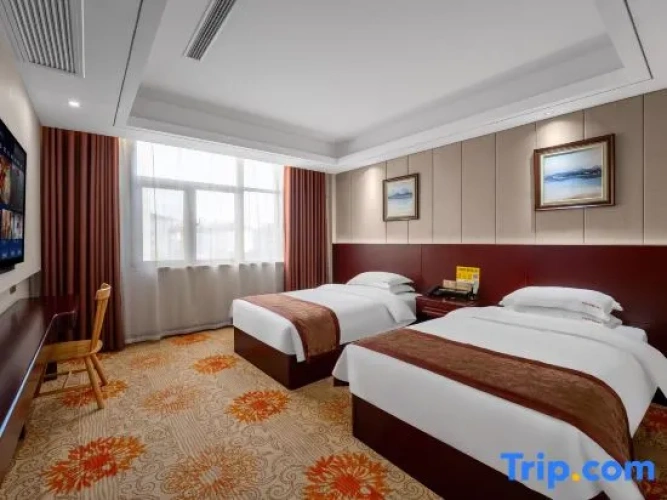 Deluxe Twin Suite