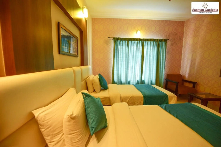 Standard Club room