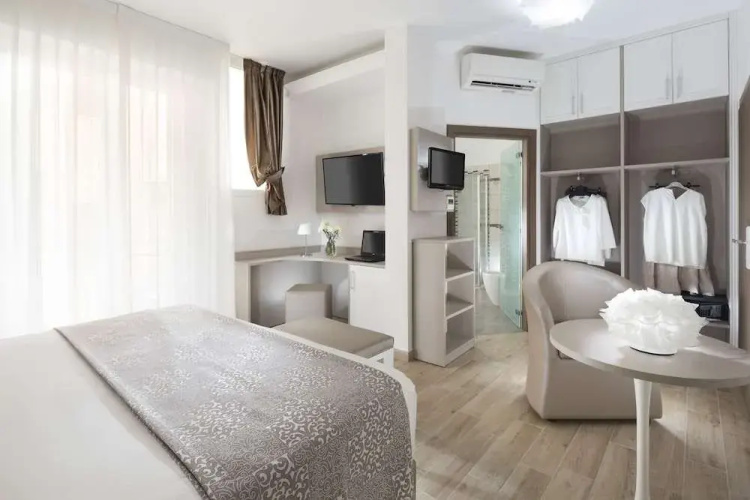 Hotel Riviera