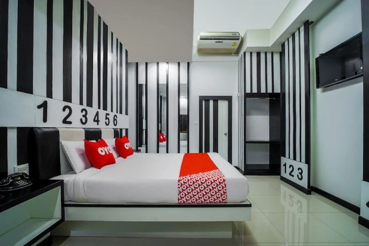 OYO 535 Phadaeng Hotel