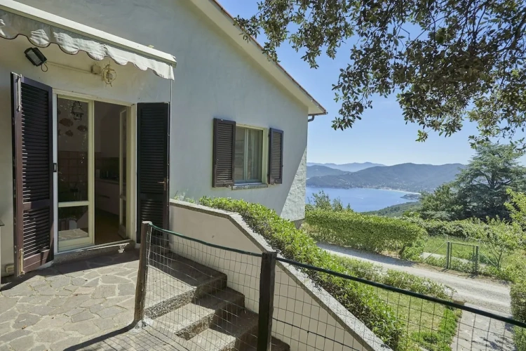 3 Bedrooms Premier Apartment