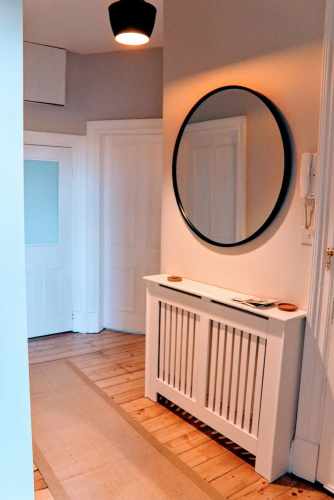 Modern Arthurs Seat Apartment