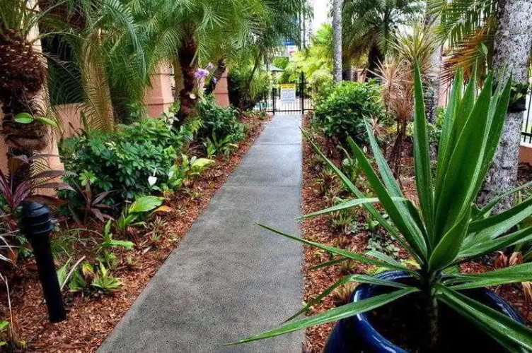 Best Western Central Plaza