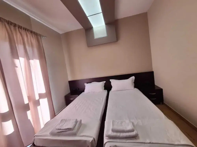 Danis Hotel