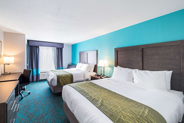Standard Quadruple room