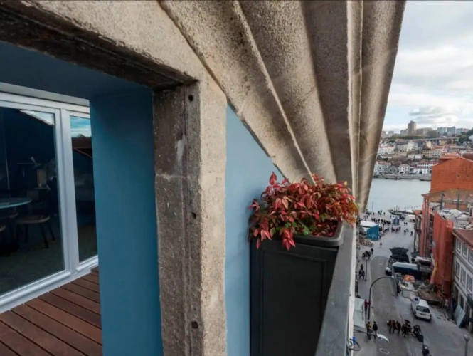 Studio with balcony