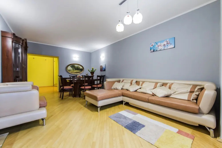 Apartment on Khreshchatyk