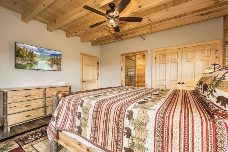 Longview Lodge by Taylor Made Deep Creek