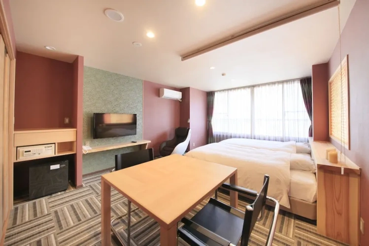 Standard Twin room with mountain view