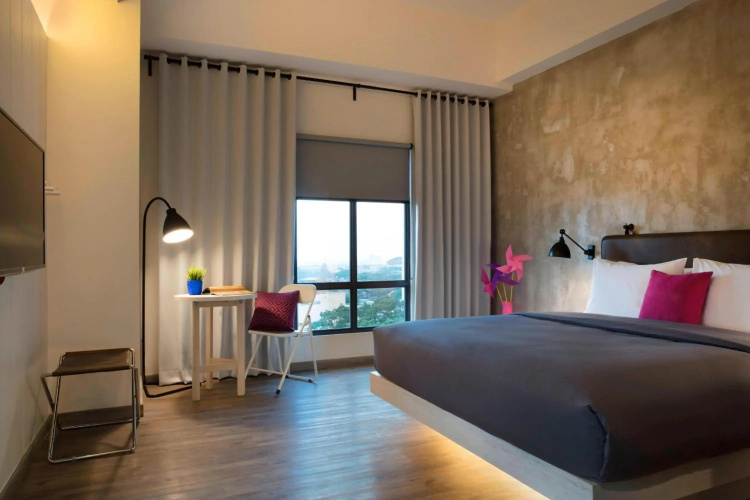 Moxy Bandung