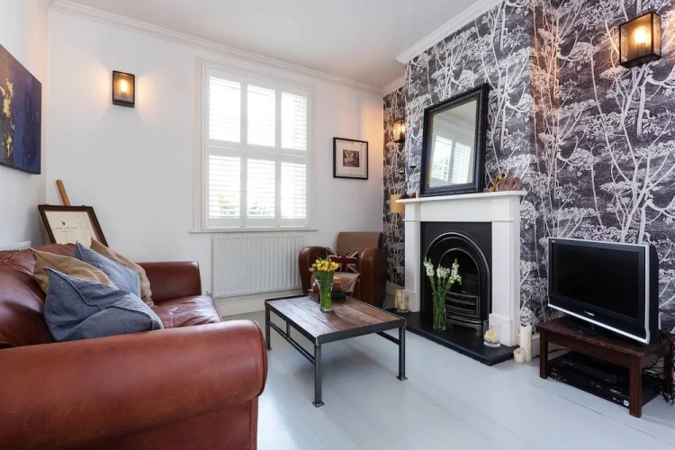 Veeve - Modern Cottage