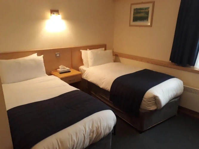 Standard Twin room