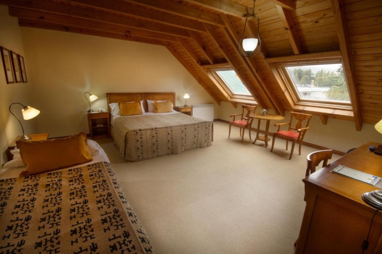 Superior Triple room