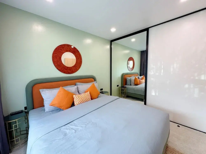1BR Condo with Pool Gym C238
