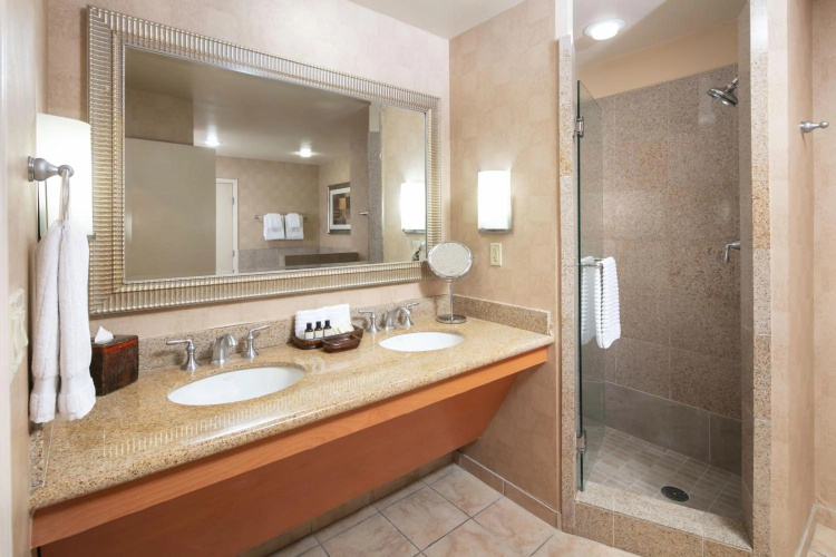 Platinum Hotel & Spa photo 11